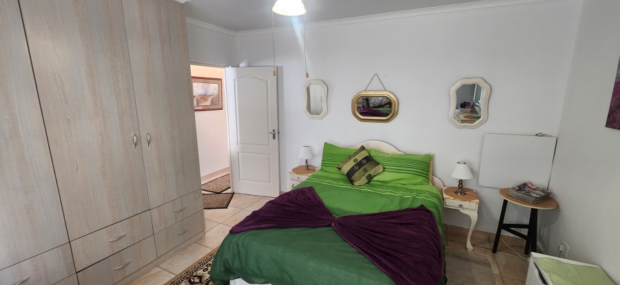 6 Bedroom Property for Sale in Dana Bay Western Cape